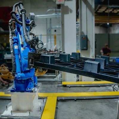 modern-automation-robotic-arm